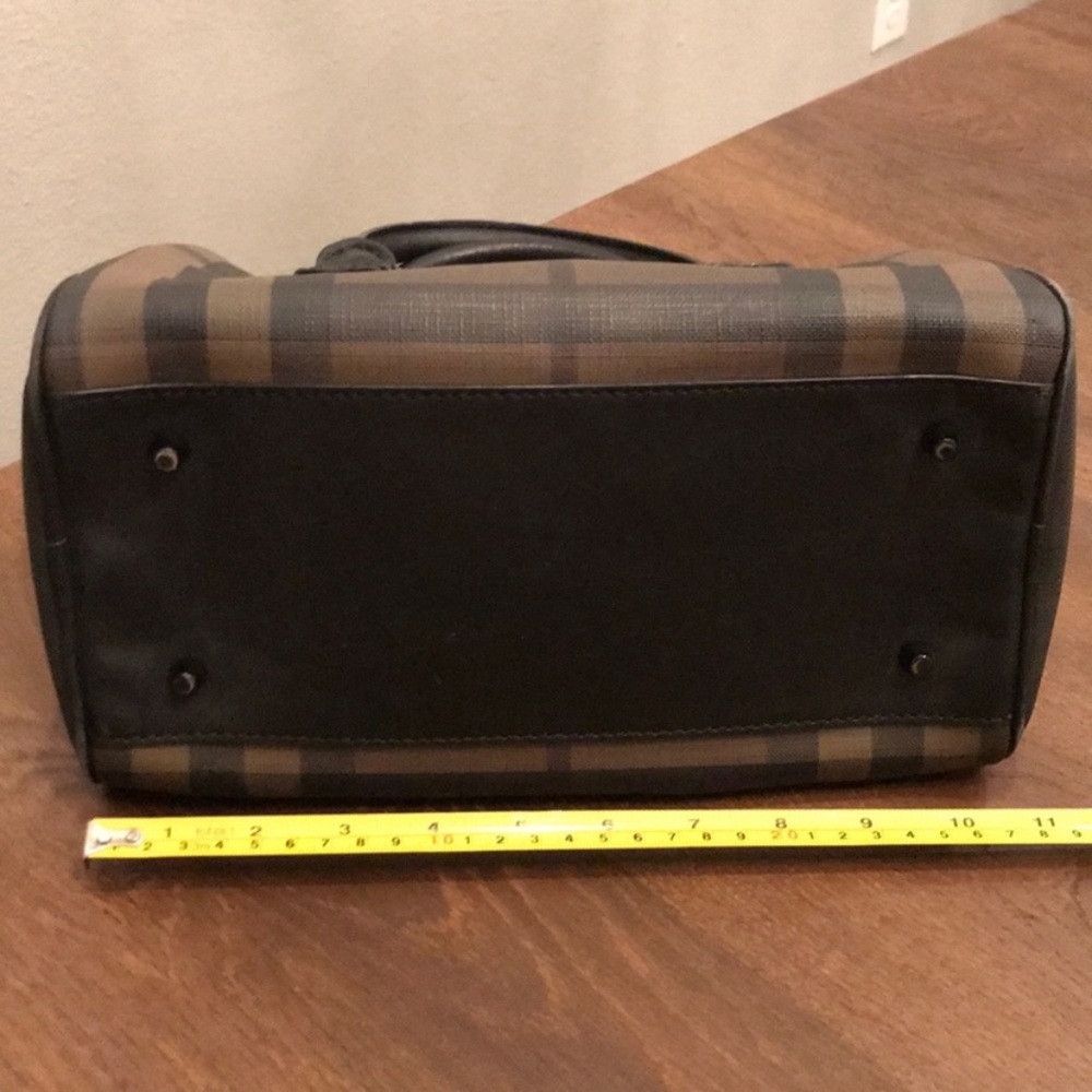 Authentic Burberry Nova Checked Small Bag - image 7